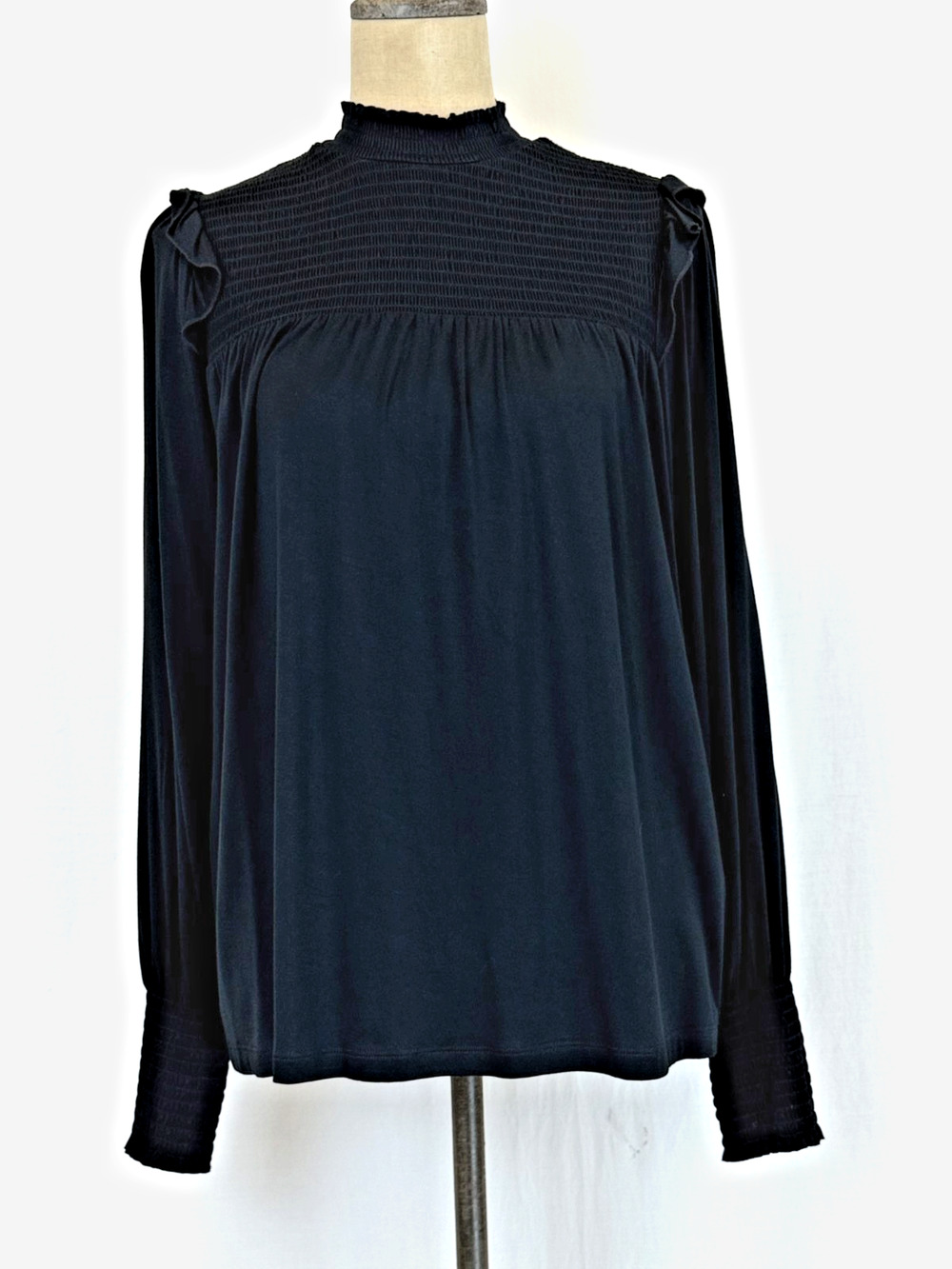 NWT Soya Concept BOUTIQUE Black Long Sleeve Top w/ Smocking Detail #0428 LG